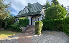Top Lage! Charmantes Landhaus 5 Geh-Min v. Strand
