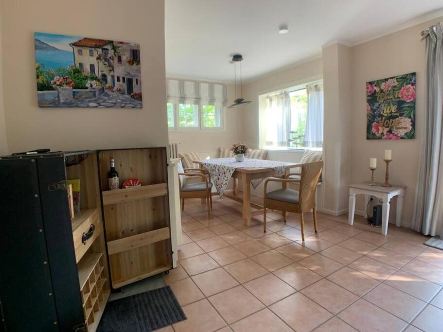 Top Lage! Charmantes Landhaus 5 Geh-Min v. Strand Timmendorfer Strand Exterior foto