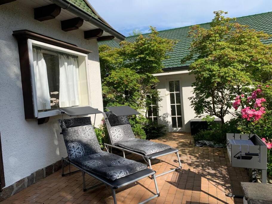 Top Lage! Charmantes Landhaus 5 Geh-Min v. Strand Timmendorfer Strand Exterior foto